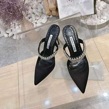 Manolo Blahnik Lutara Crystal-Embellished 90mm Mules In Black