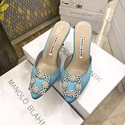 	 Manolo Blahnik Hangisimu mules in light blue - 5