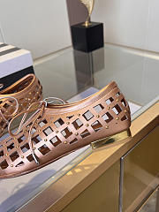 	 Aquazzura Flat Shoes In Rose Gold - 5