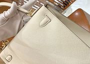 	 Hermes Kelly 25 Sellier Off White Epsom Gold Hardware - 2