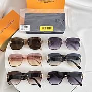 Louis Vuitton Square Sunglasses Gold Logo - 1