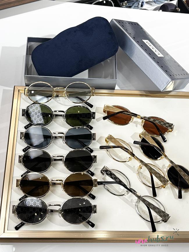 Gucci Eyewear Monogram oval-frame Sunglasses  - 1
