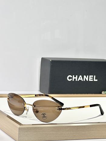 Chanel Sunglasses Chanel Gold in Metal 