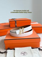 Hermes H Logo Gold Buckle Brown/White Reversible 24mm Belt  - 2