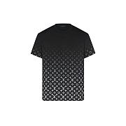 Louis Vuitton  LVSE Monogram Gradient T-Shirt - 1