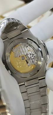 PATEK PHILIPPE NAUTILUS RHINESTONE GREEN 42mm - 6
