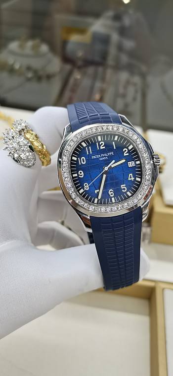 	 PATEK PHILIPPE NAUTILUS RHINESTONE BLUE 42mm
