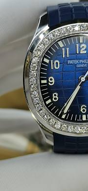	 PATEK PHILIPPE NAUTILUS RHINESTONE BLUE 42mm - 2