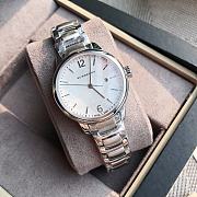 Burberry The Classic Round Watch 32mm - 1