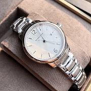 Burberry The Classic Round Watch 32mm - 5