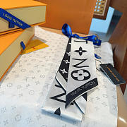 LOUIS VUITTON Silk Monogram Infinity BB Bandeau White Black - 8*120cm - 5