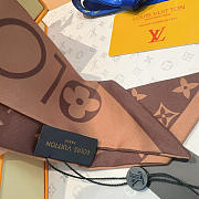 	 LOUIS VUITTON Silk Monogram Infinity BB Bandeau White Brown - 8*120cm - 5