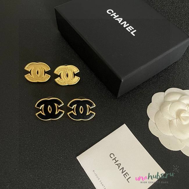 Chanel CC Logo Earrings Black/Gold - 1