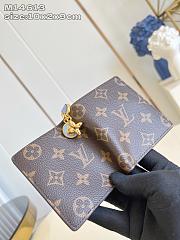 	 Louis Vuitton Charms Monogram Zesty Lime Blue - 10 x 2.5 x 9 cm - 3