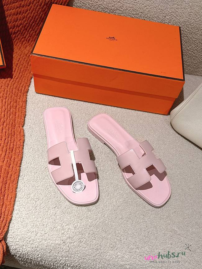 Hermes Oran Slides Power Pink Smooth Leather - 1