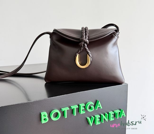 	 Bottega Veneta Baby Liberta Fondant - 24*15.5*5cm - 1