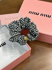 Miu Miu Black checkered scrunchies - 6