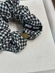 Miu Miu Black checkered scrunchies - 4