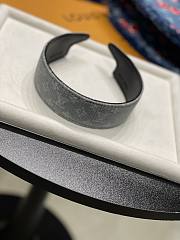 	 Louis Vuitton Black Deni, Headband - 4