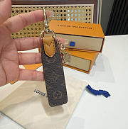 Louis Vuitton CHERISHED TAB KEY OBd HOLDER - 5
