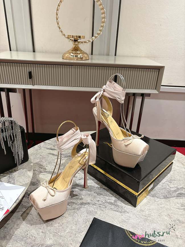 	 Christian Louboutin Cassia Silk Sole Platform Ballerina Pumps in Pink 15cm - 1