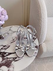 Christian Louboutin Tangueva 100 metallic leather sandals in silver - 4