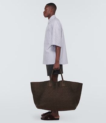 Bottega Veneta Cabat Maxi Intrecciato leather tote bag - H43xW83xD29cm