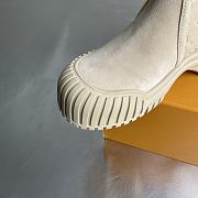 	 Louis vuitton Beige Ruby Flat Ankle Boots - 5