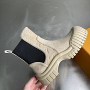 	 Louis vuitton Beige Ruby Flat Ankle Boots - 3