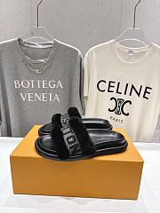 	 Louis Vuitton Black Fur Slides 02 - 2