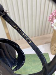 Gucci Double G leather platform sandals in black  - 4