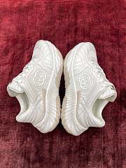 Gucci Interlocking G Leather Sneakers  - 4