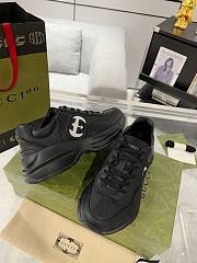 Gucci Rhyton Sneakers in Black With white logo - 2