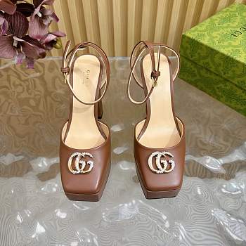 	 Gucci platform pump with Double G in brown leather 15cm