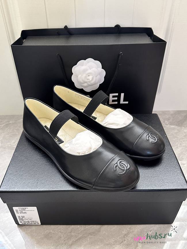 Chanel Black Mary janes leather ballet flats  - 1