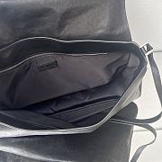 Balenciaga Grungy Shoulder Bag In Black - 42x 27x 9 cm - 5