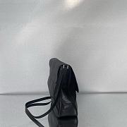 Balenciaga Grungy Shoulder Bag In Black - 42x 27x 9 cm - 3