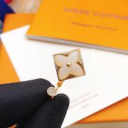 Louis Vuitton Blossom Star Ring  - 5