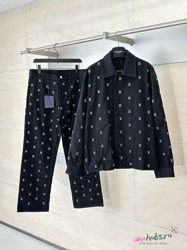Louis Vuitton Blason Gradient Embroidered Denim Coach Set - 1