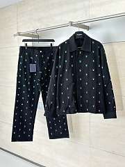 Louis Vuitton Blason Gradient Embroidered Denim Coach Set - 1