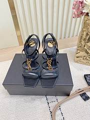 YSl Cassandra 90 leather wedge sandals in black - 2