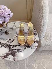 	 Christian Louboutin o1s1wg110325 Degraqueen Alta 130 in Gold - 2