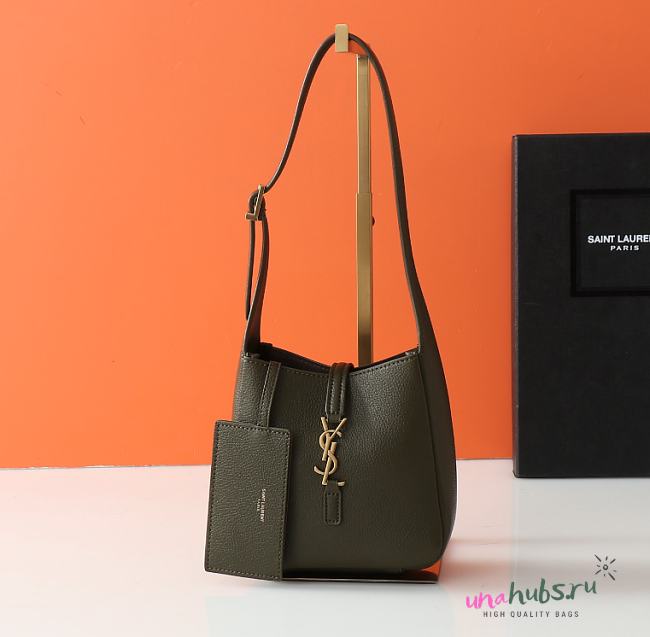 YSL LE 5 À 7 supple baby in grained leather - 15 X 16 X 7 CM - 1