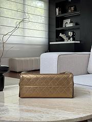 	 Chanel 25 Bag Gold Metallic grained calfskin - 30x40x15cm - 3