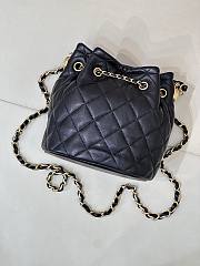 Chanel Bucket Bag In Black Lambskin - 18*19*15cm - 5