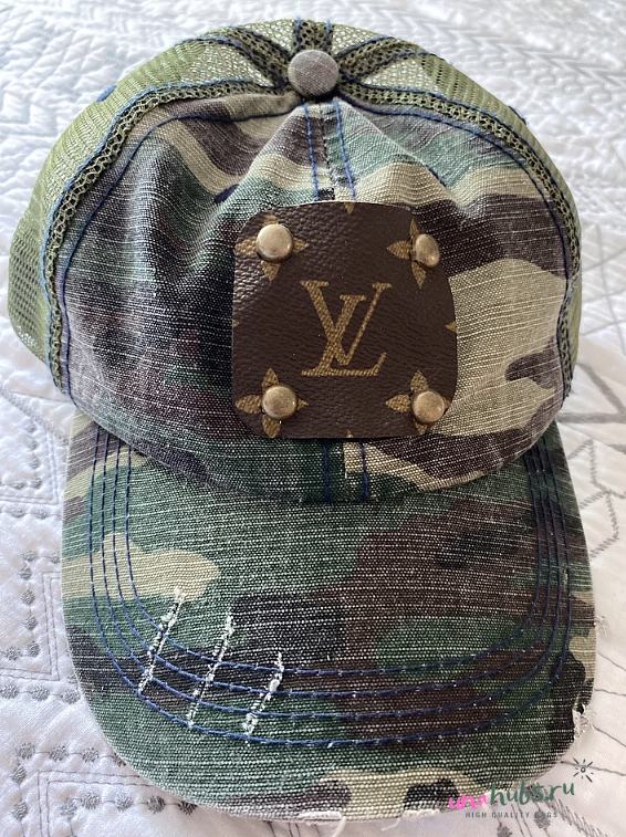 Louis Vuitton Green Cap - 1