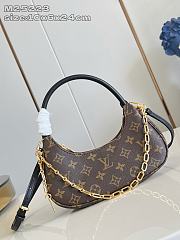 Louis Vuitton Catchy PM Monogram Canvas - 10 x 6 x 24cm - 1