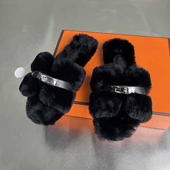 Hermes Oran Black Fur Sandals