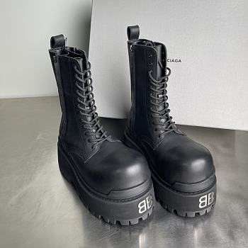 Balenciaga Giant Leather Boots 