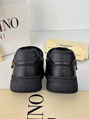 Valentino Joie de Jouer sneakers in balck - 6
